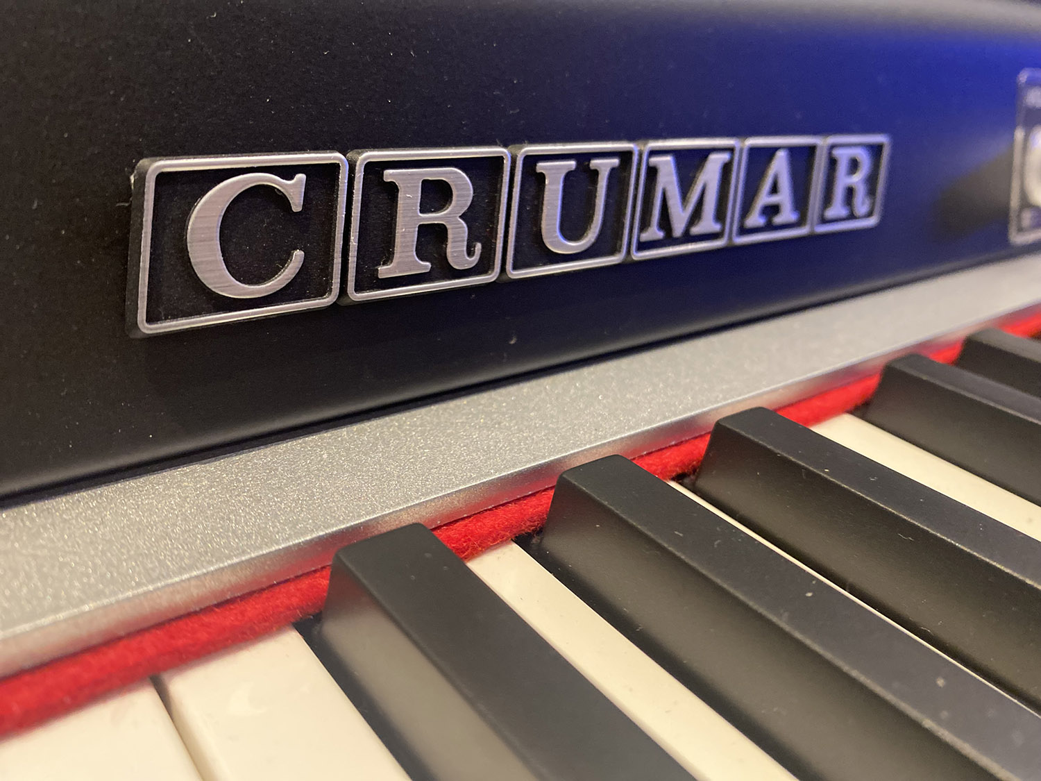 crumar.jpg