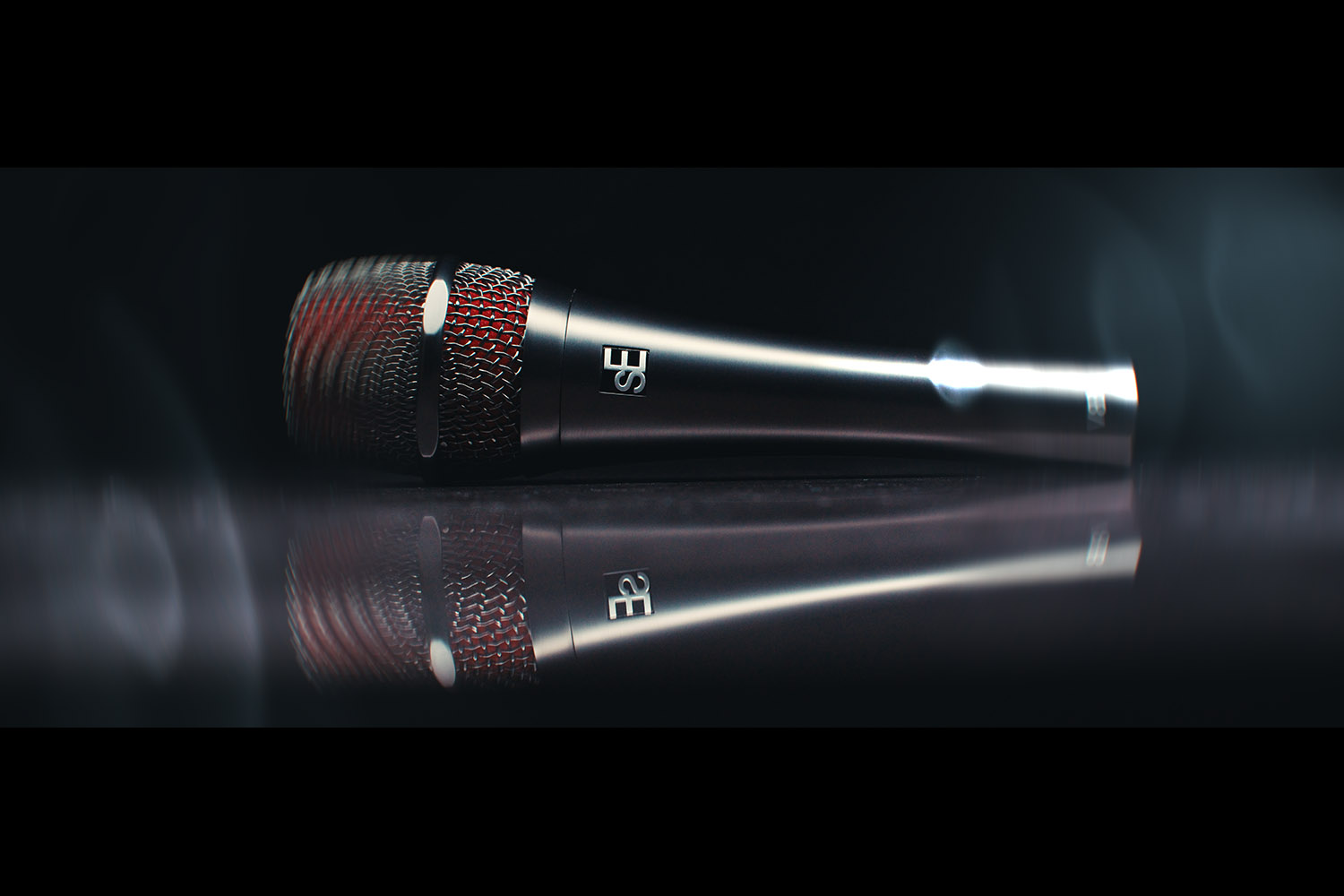 sE Electronics V8