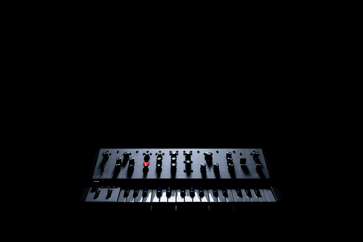 newblackmoog2.jpg